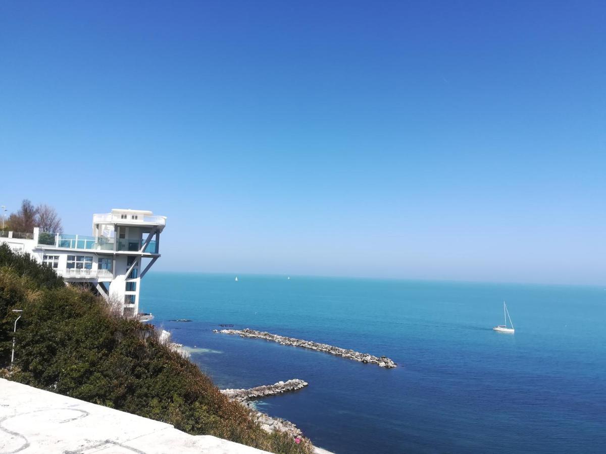 La Casina Di Sonia Hotel Ancona Kültér fotó